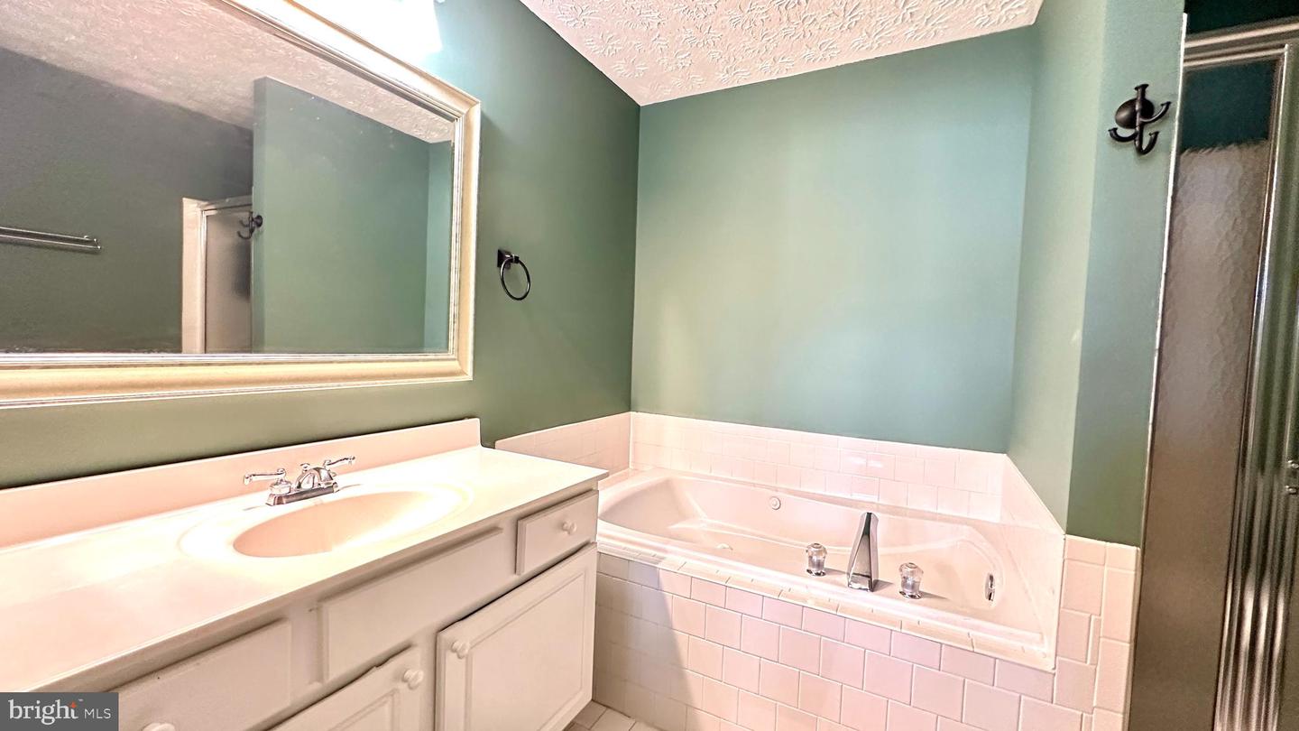 6341 Springwater Ter #9402 Property Photo 22