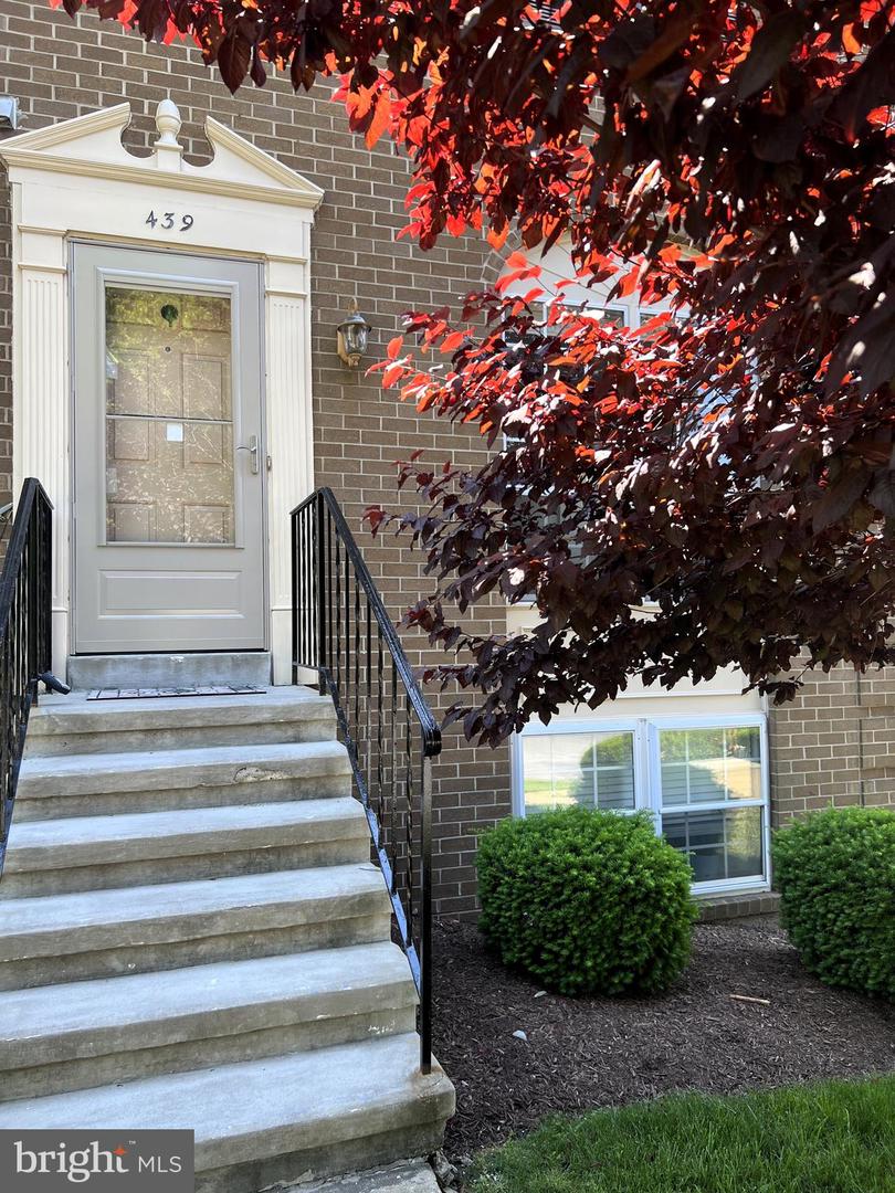 439 Terry Ct #b4 Property Photo 1