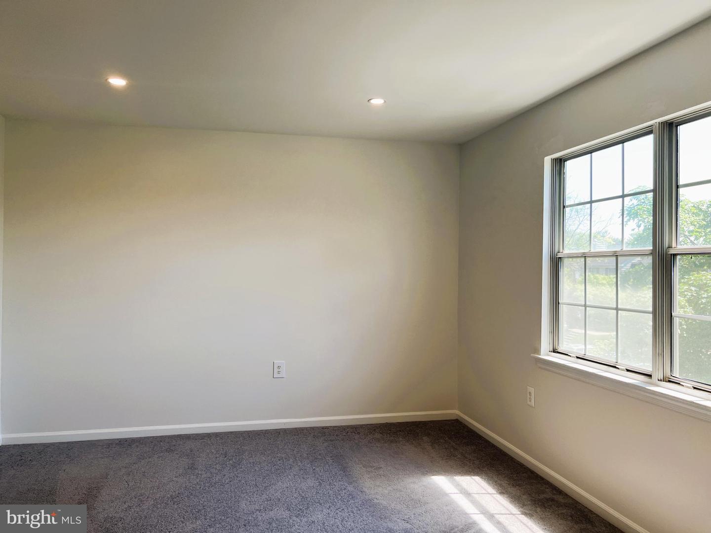 439 Terry Ct #b4 Property Photo 13