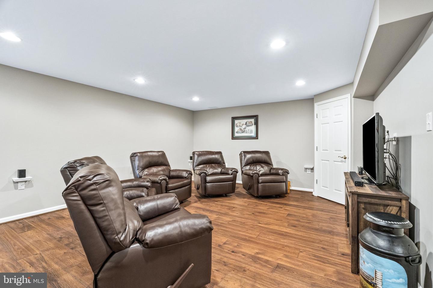 5715 Doubs Rd Property Photo 46