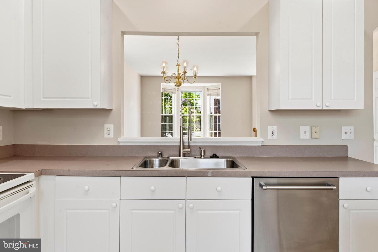 218 Harpers Way Property Photo 14
