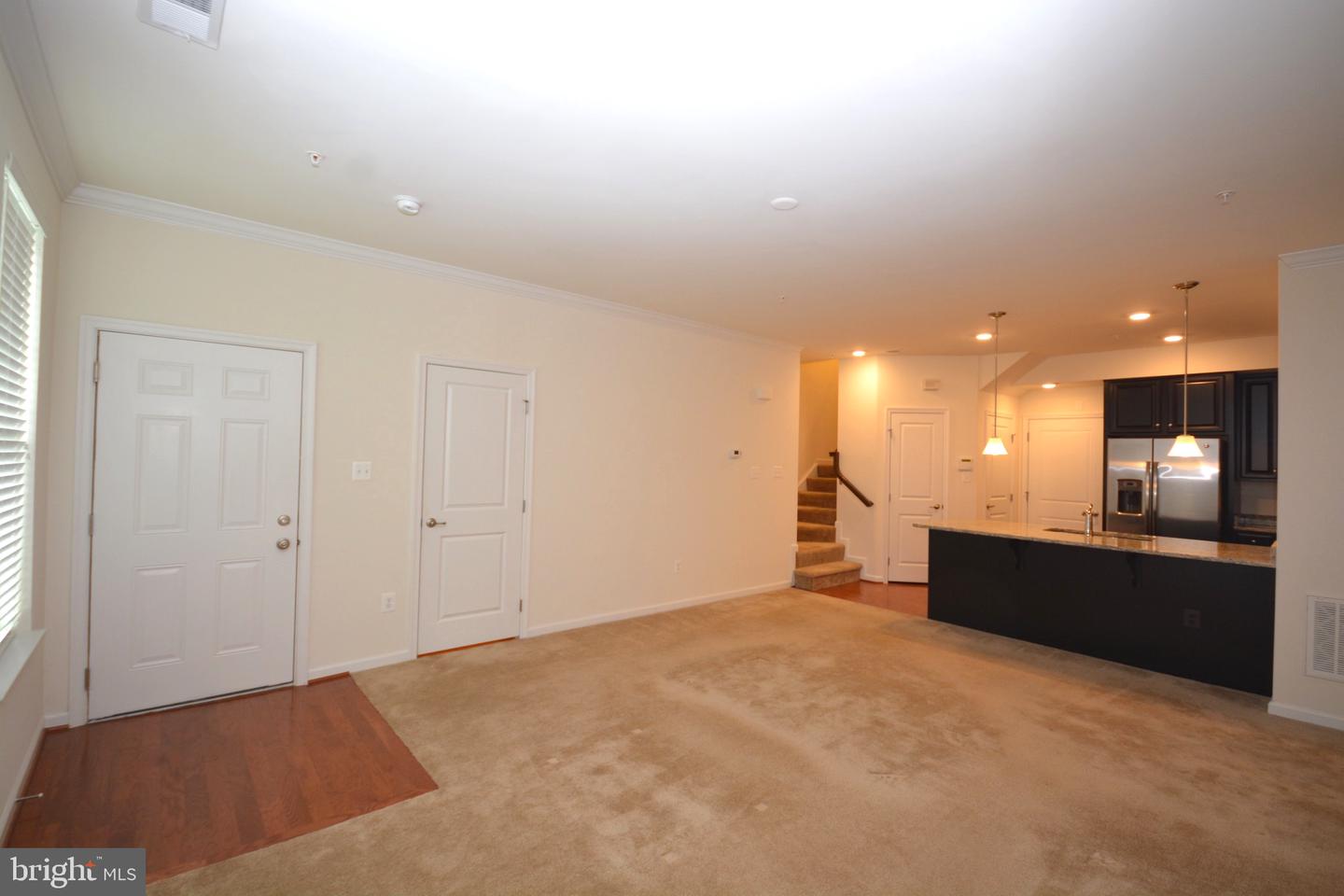 5942 Leben Dr Property Photo 8