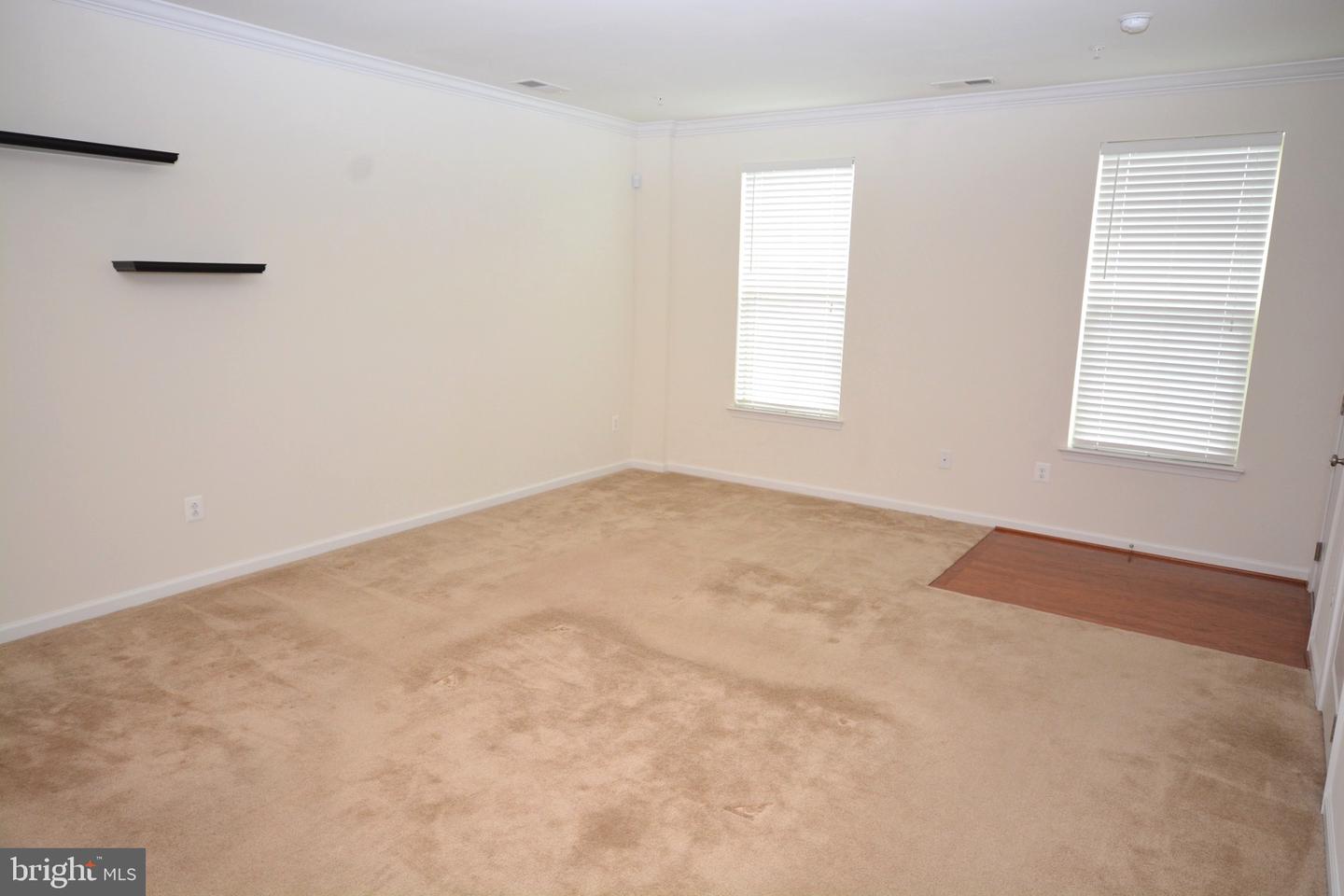 5942 Leben Dr Property Photo 10