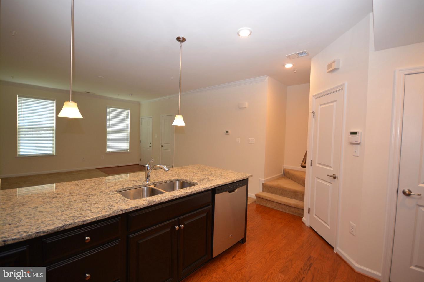 5942 Leben Dr Property Photo 11
