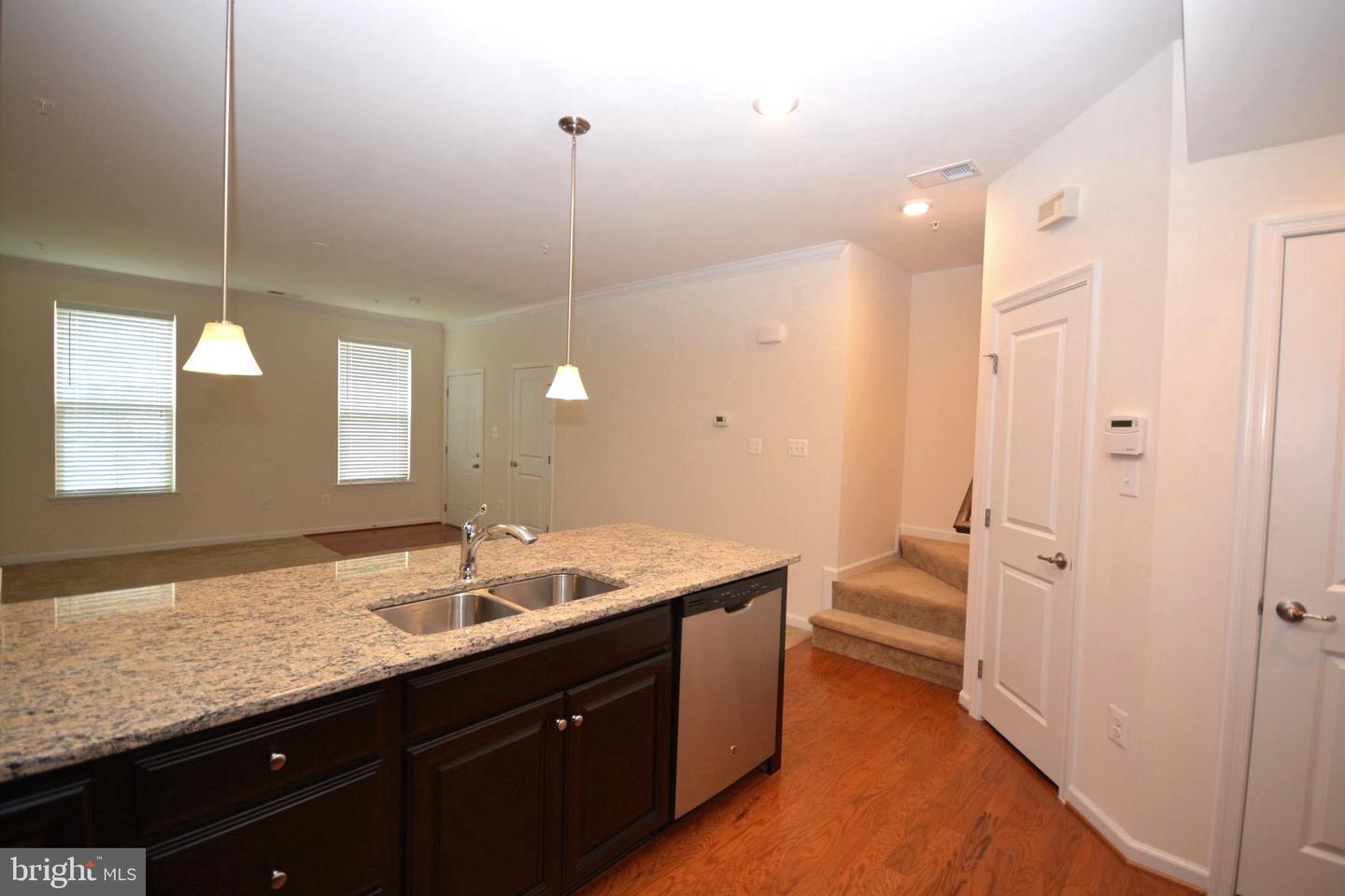 5942 Leben Dr Property Photo 11