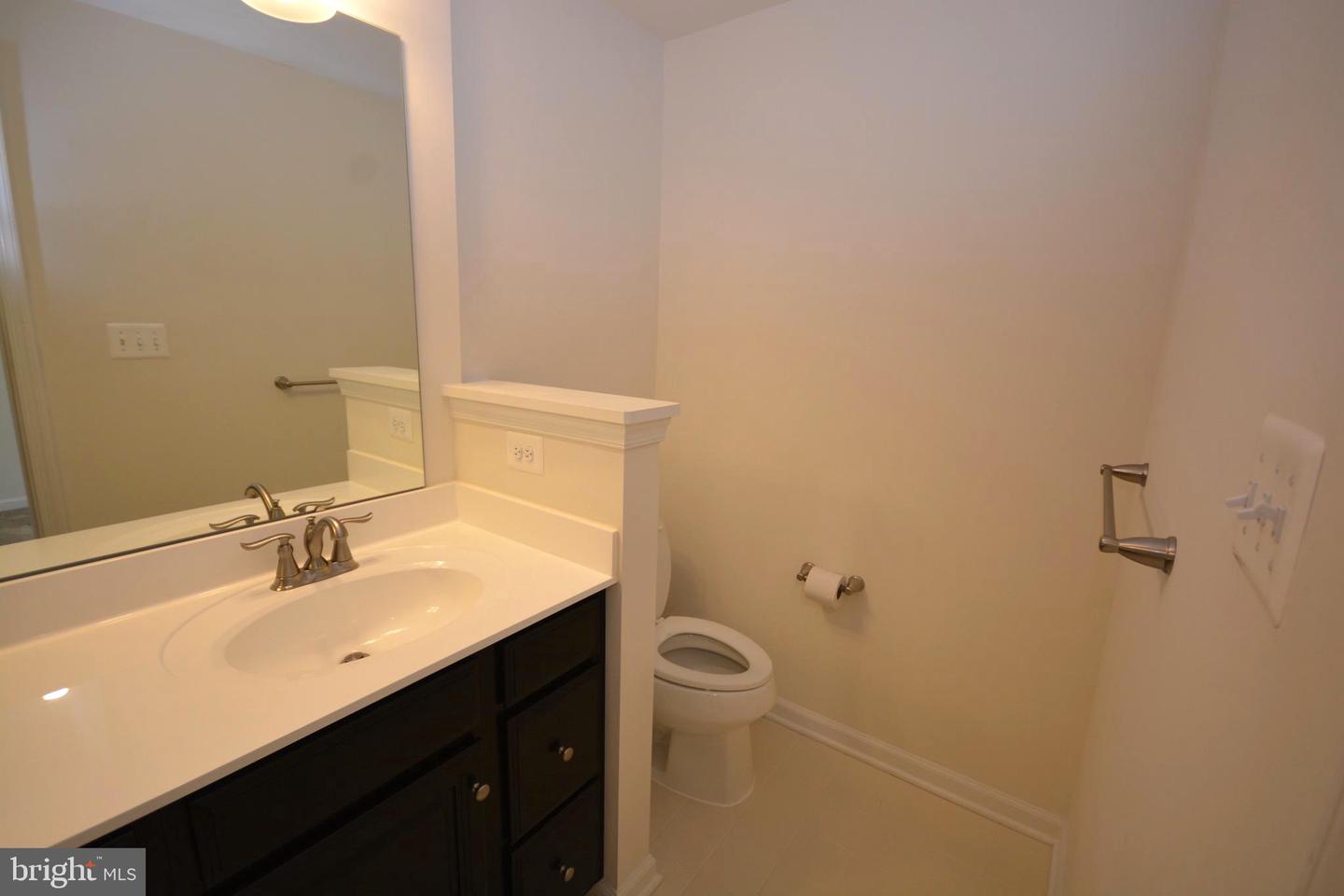 5942 Leben Dr Property Photo 19