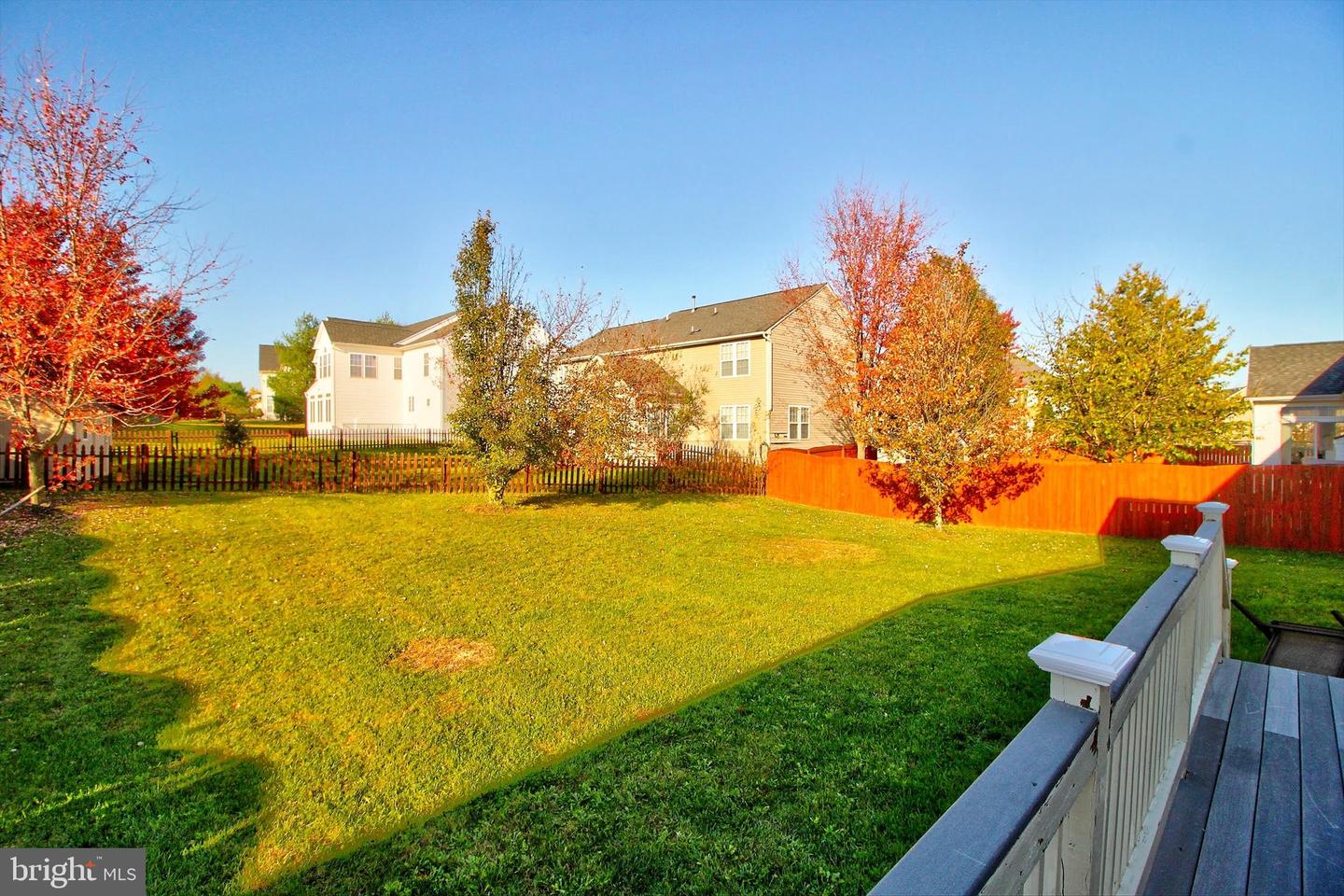 1828 Weybridge Rd Property Photo 3