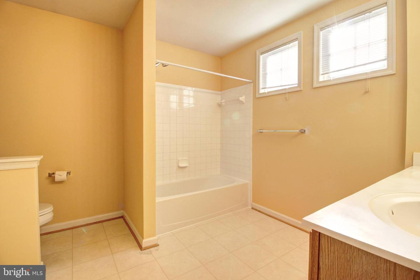 1828 Weybridge Rd Property Photo 26