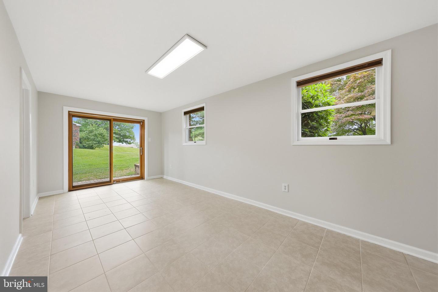 6113 Elaine Dr Property Photo 32