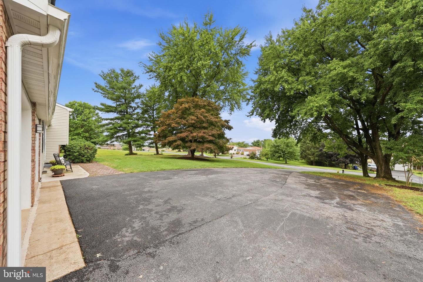6113 Elaine Dr Property Photo 43