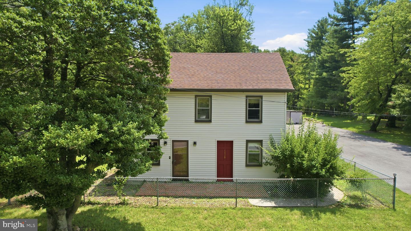 6529 Mountaindale Rd Property Photo 1