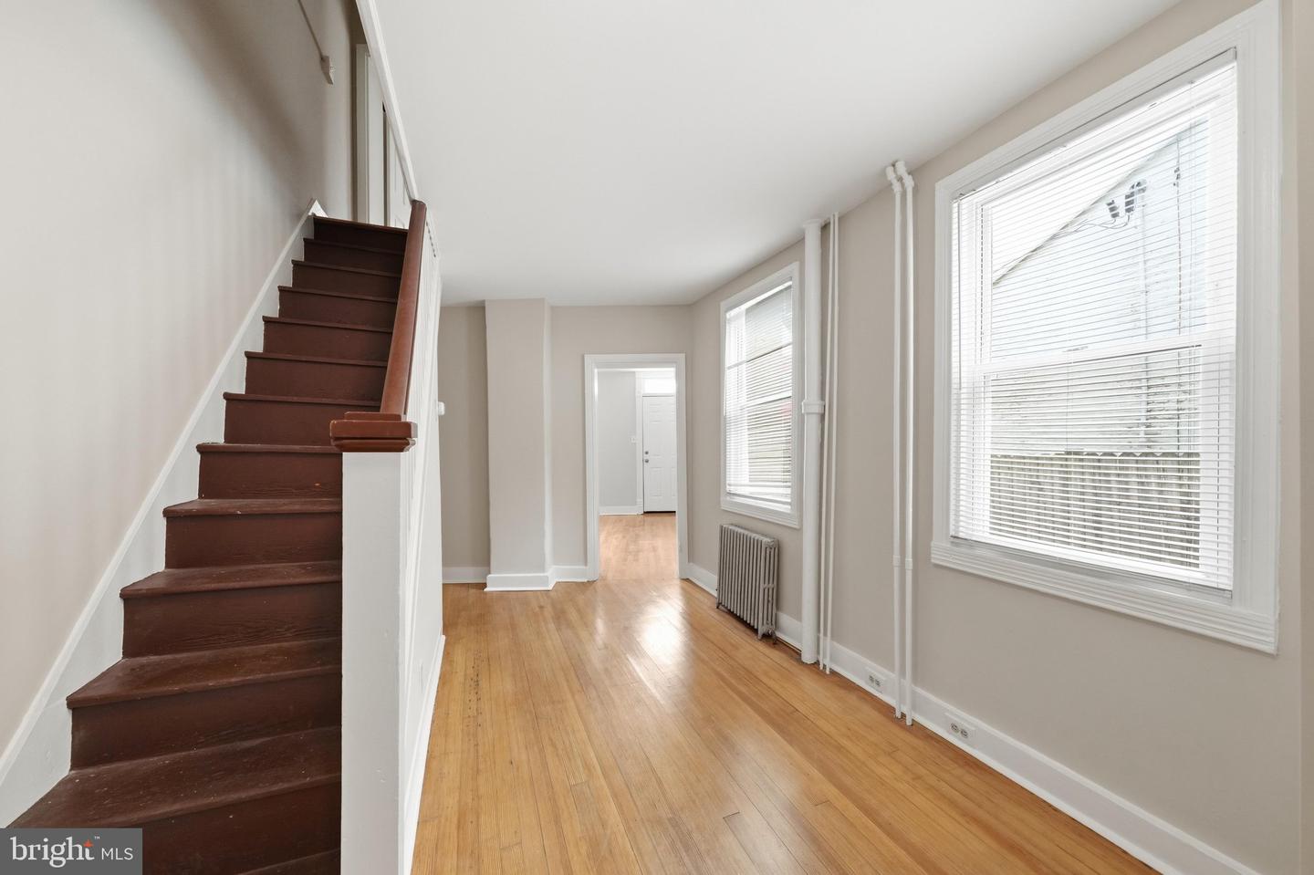 403-a W South St Property Photo 9