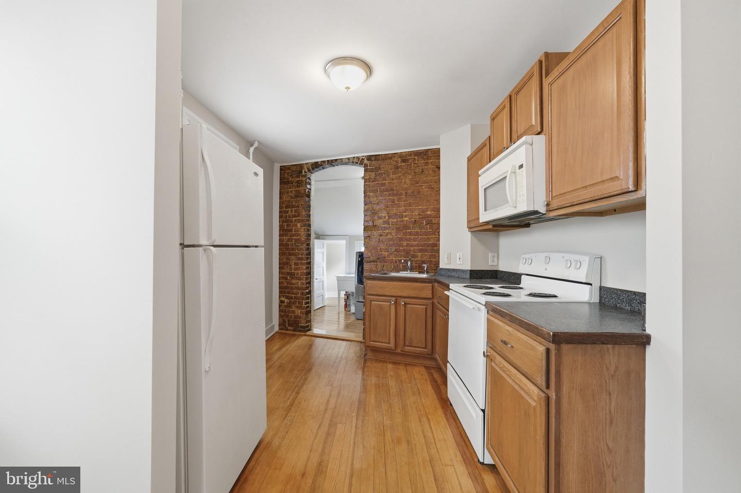 403-a W South St Property Photo 10