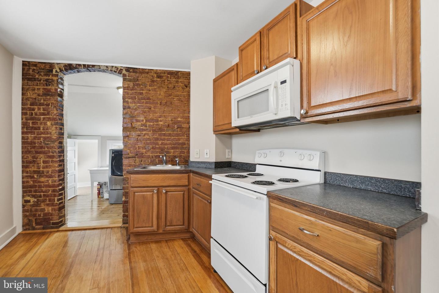 403-a W South St Property Photo 11
