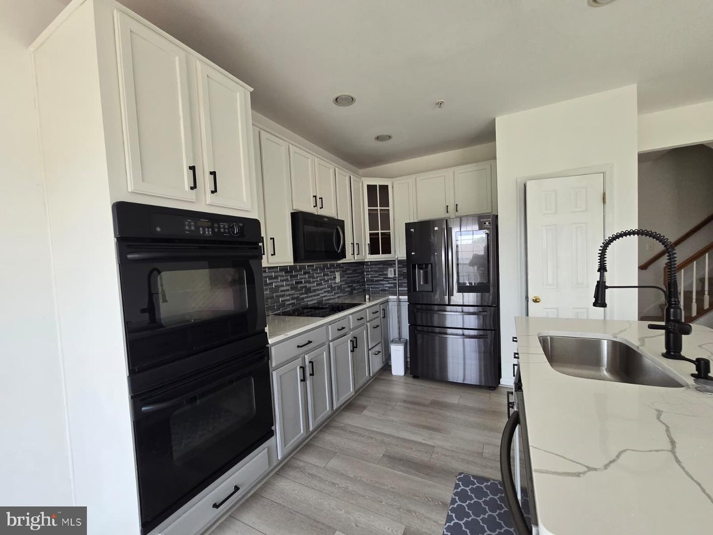 5808 Mercantile Dr W Property Photo 11