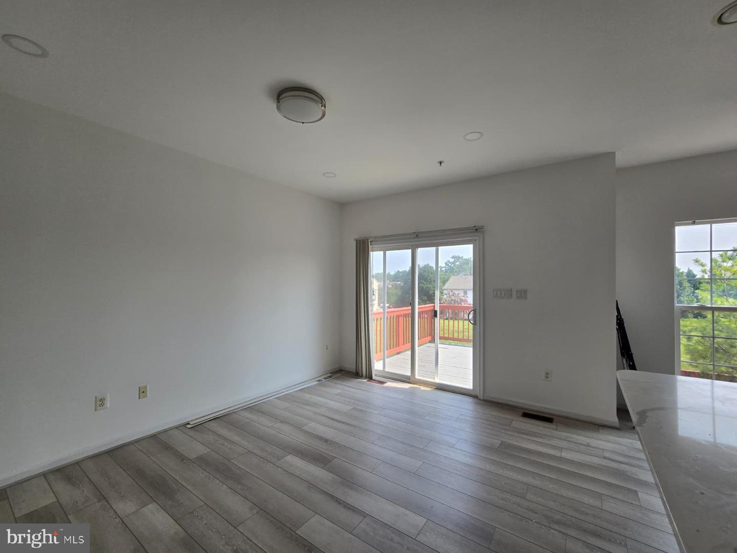 5808 Mercantile Dr W Property Photo 16