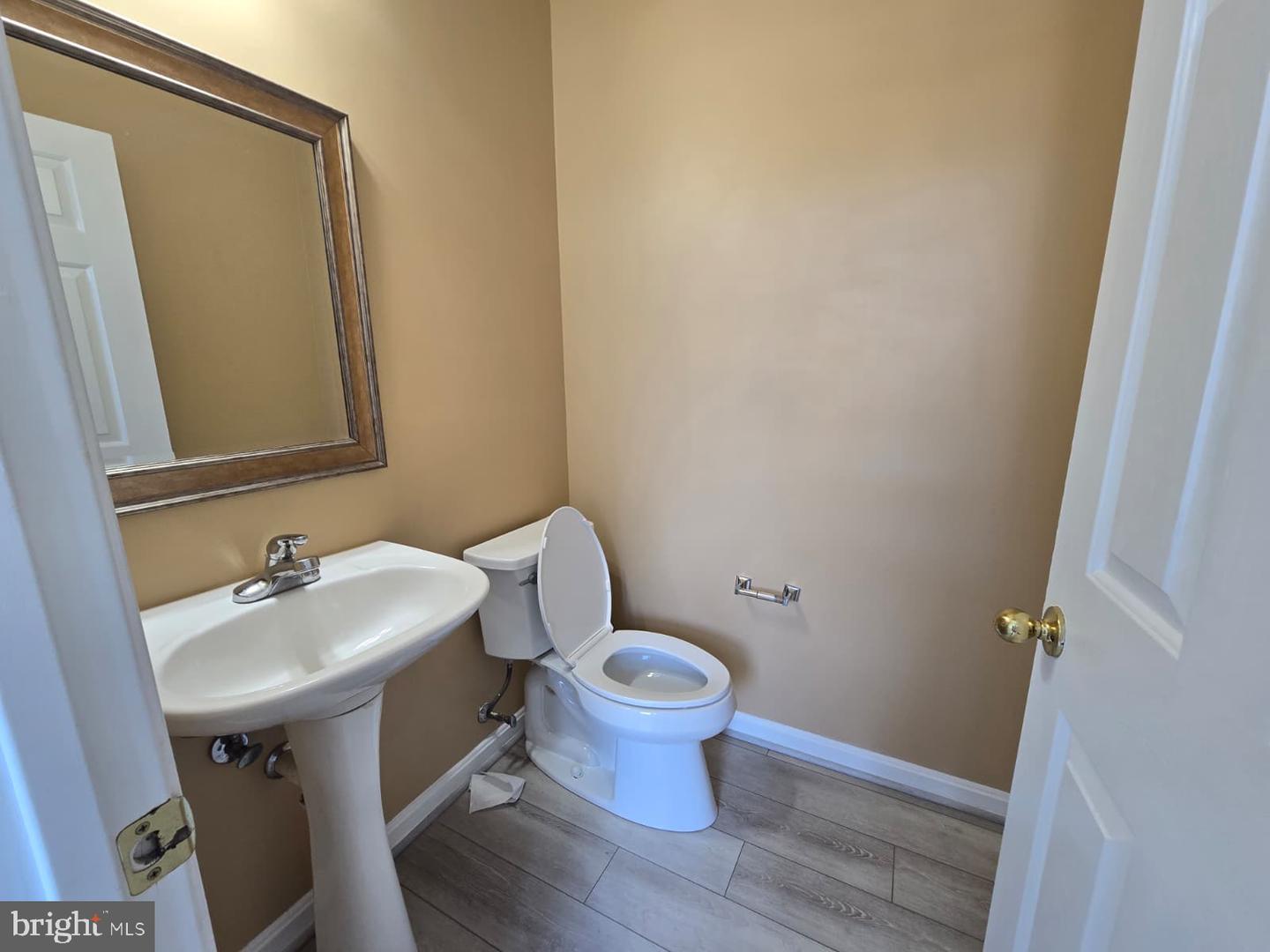 5808 Mercantile Dr W Property Photo 17