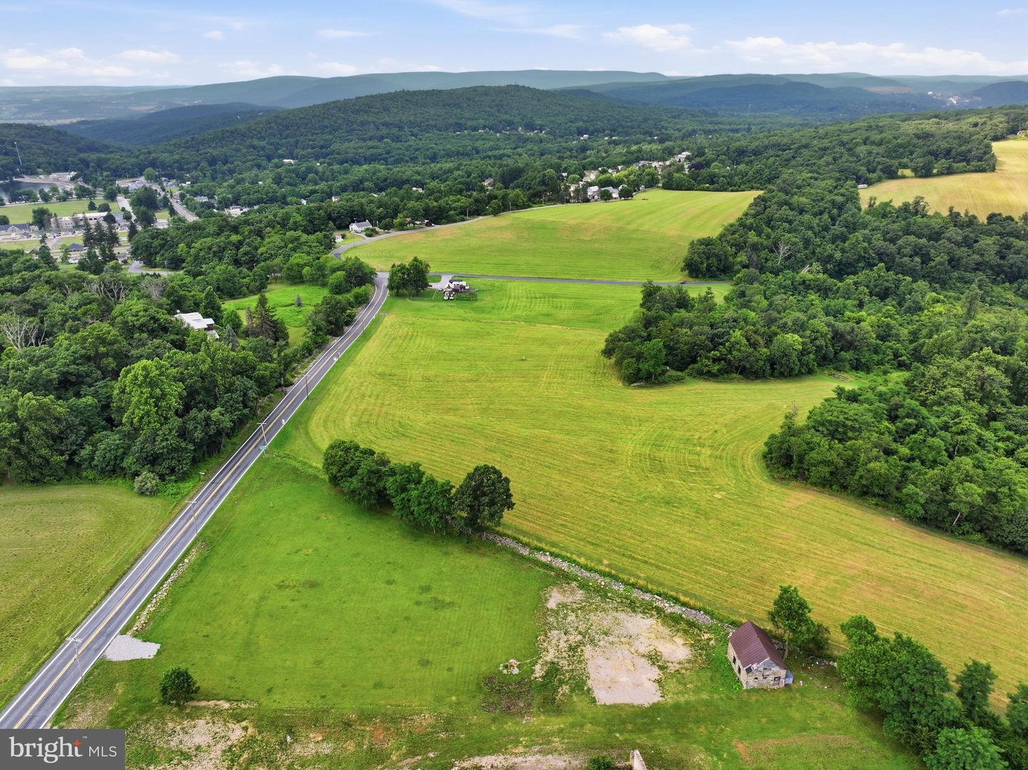 17023 Raven Rock Rd Property Photo 11
