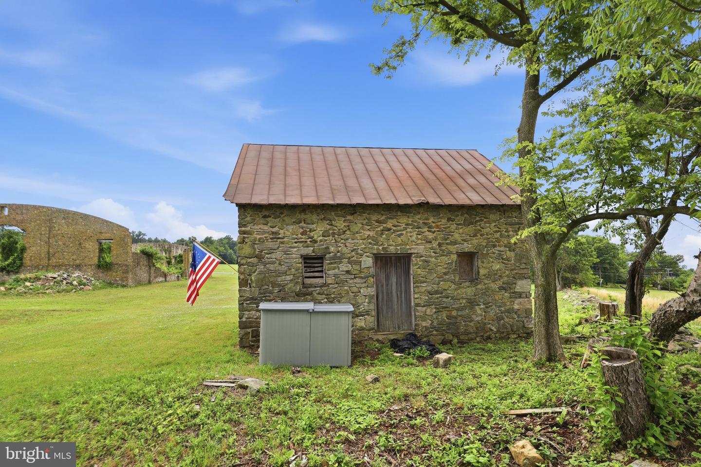 17023 Raven Rock Rd Property Photo 17