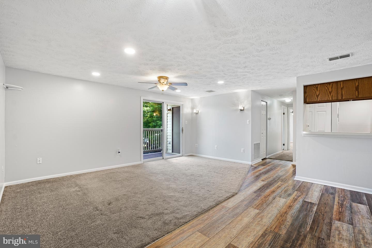 811 Stratford Way #e Property Photo 3