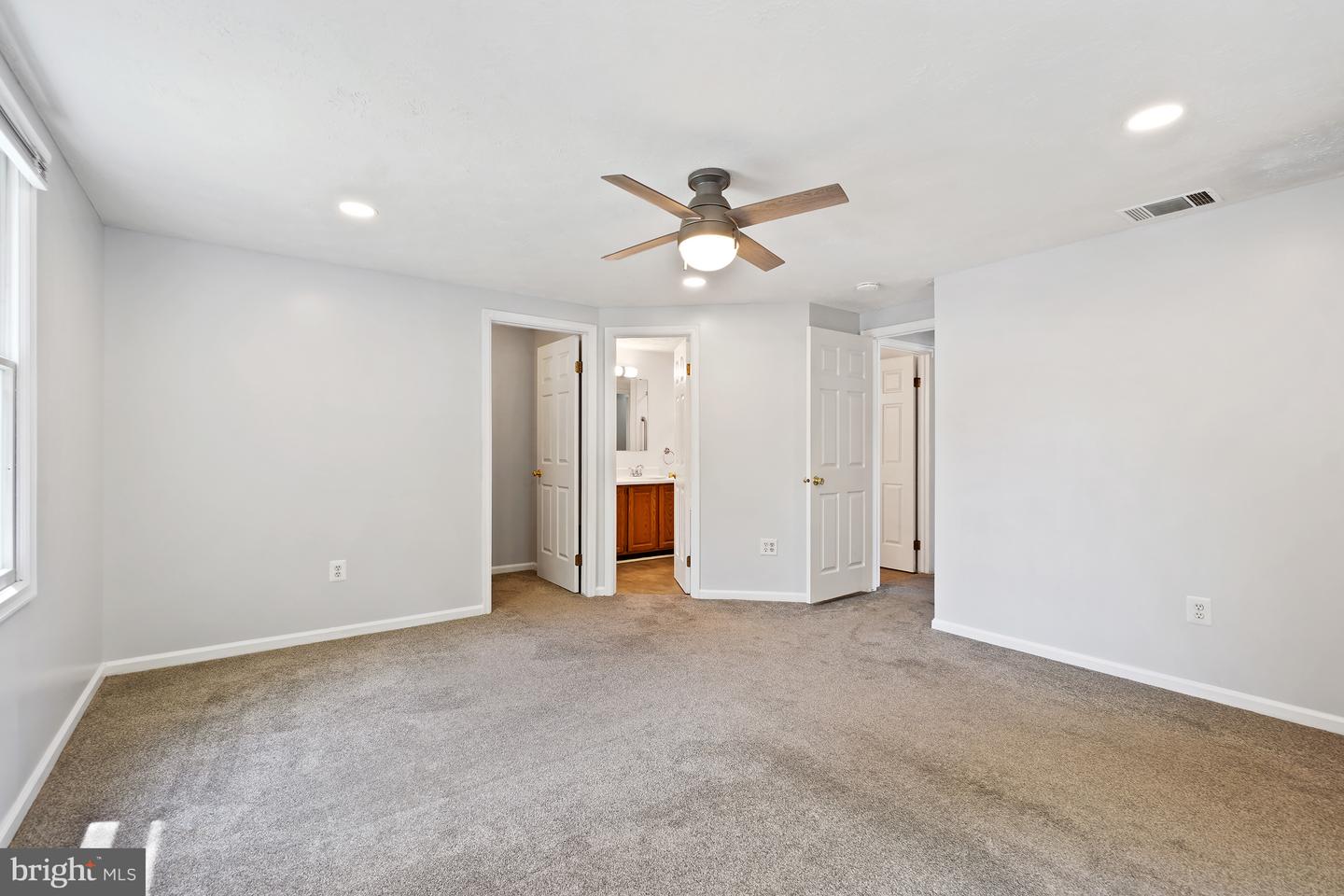 811 Stratford Way #e Property Photo 18