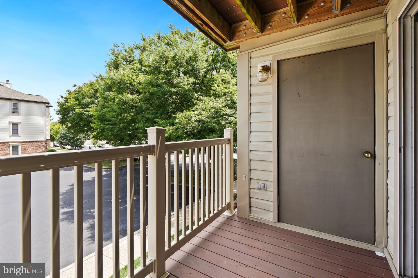 811 Stratford Way #e Property Photo 27