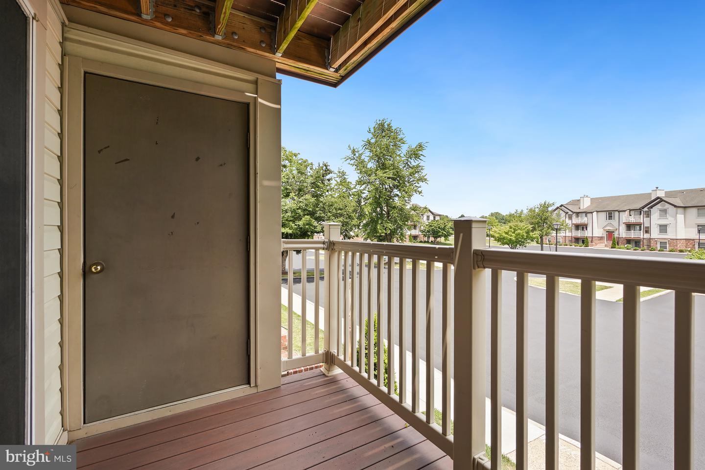 811 Stratford Way #e Property Photo 28