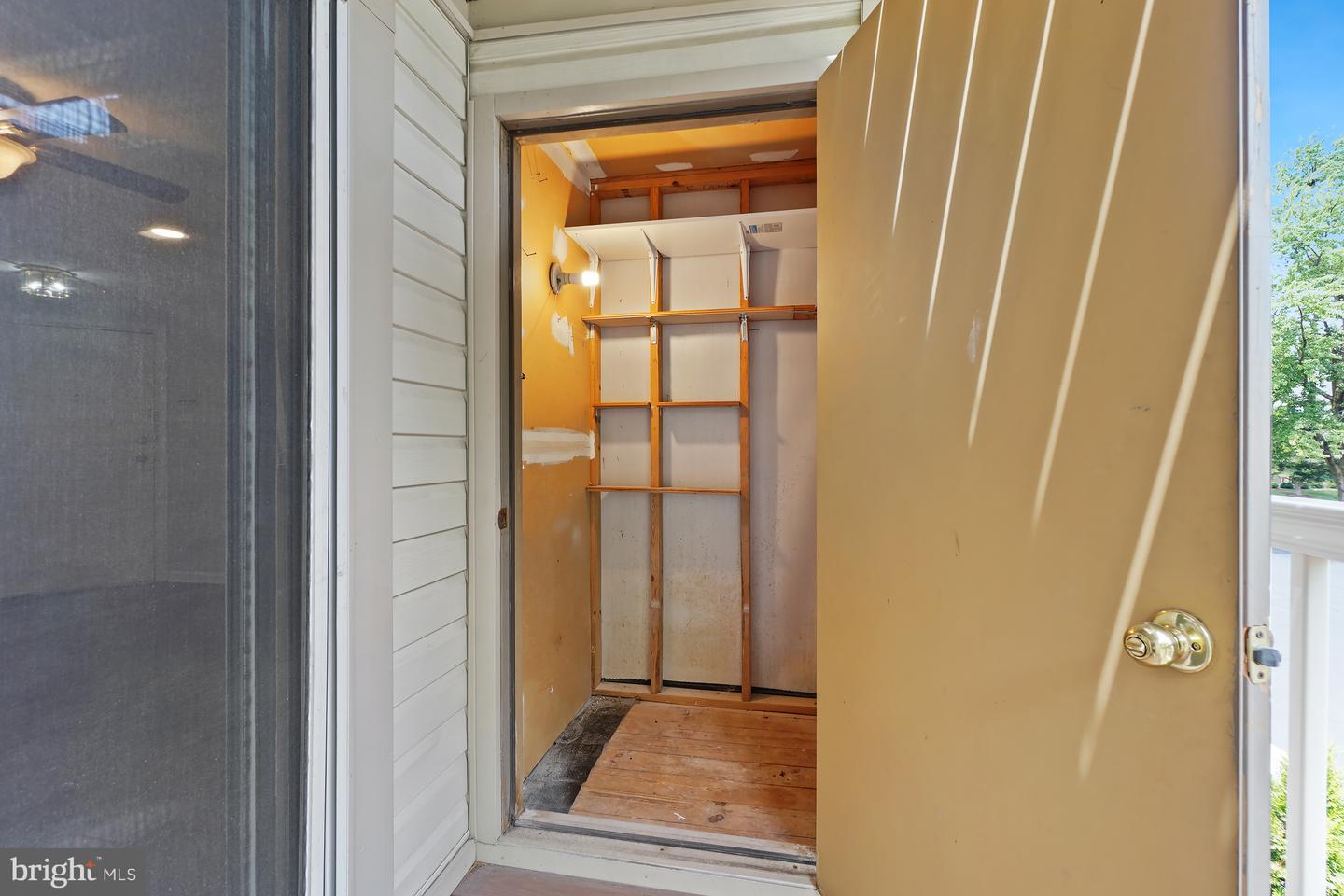 811 Stratford Way #e Property Photo 29