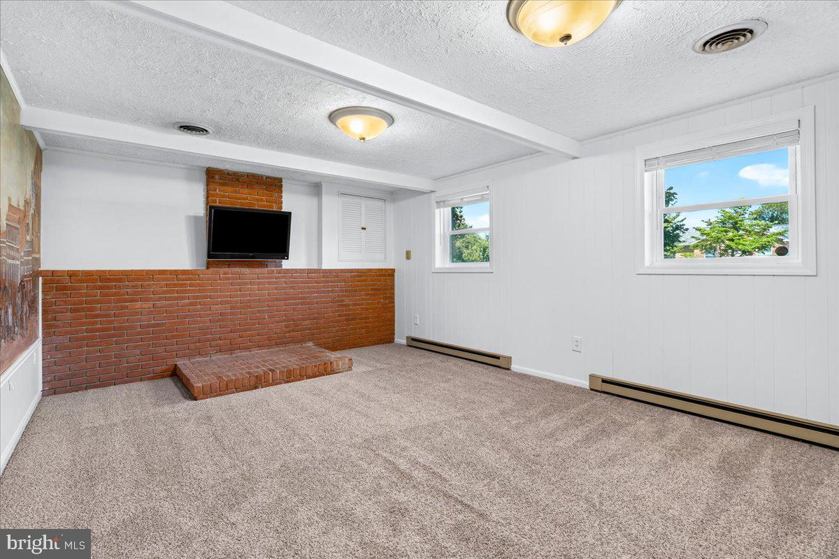11 Chapel Place Property Photo 29