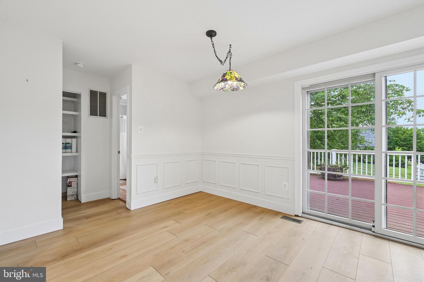 6650 Lake Front Ct Property Photo 12