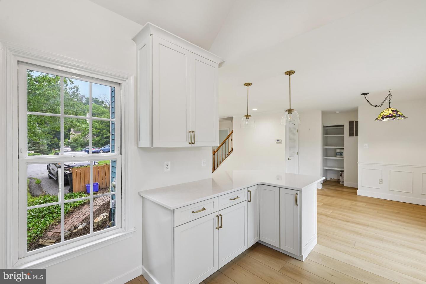 6650 Lake Front Ct Property Photo 14