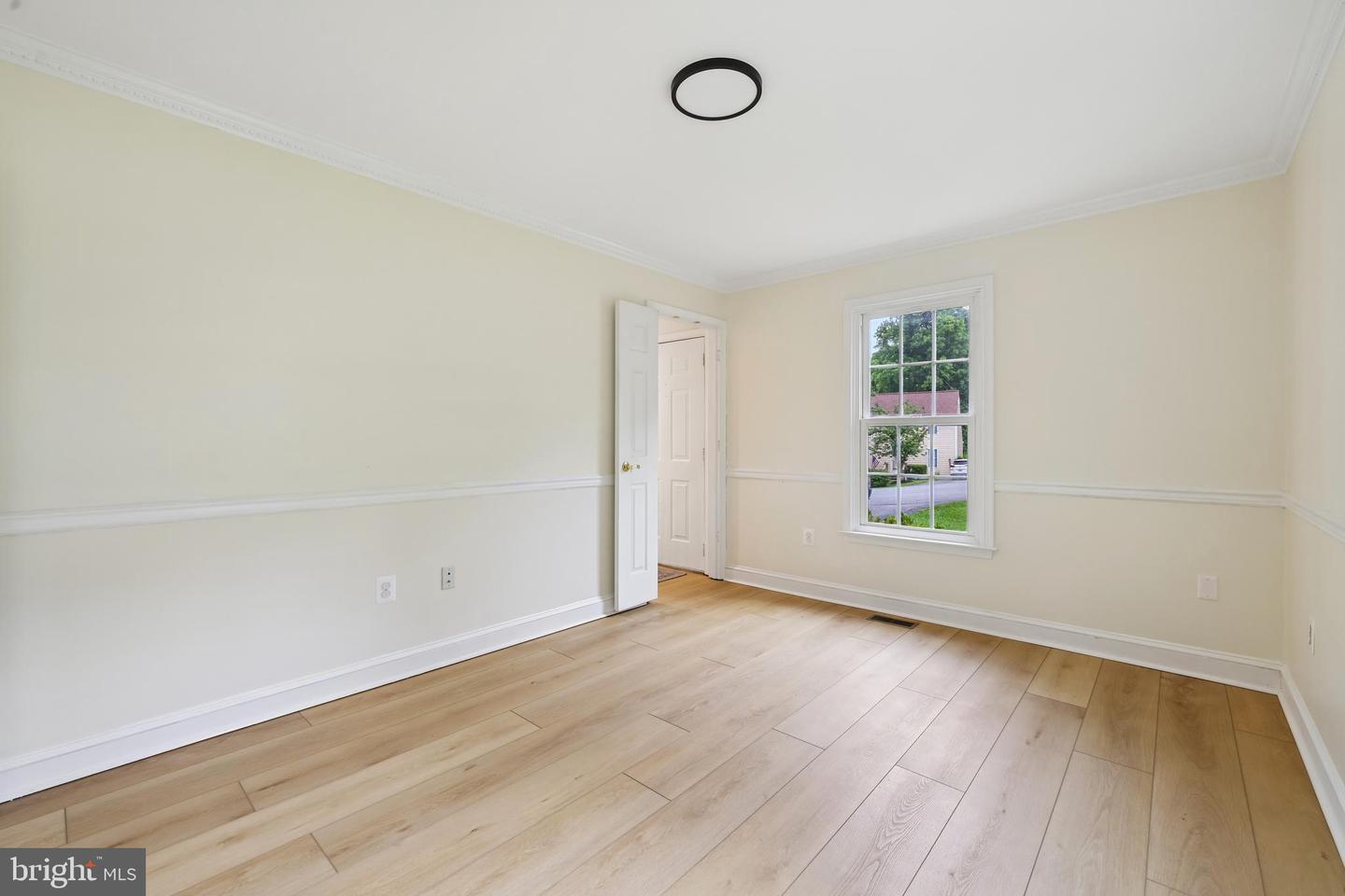 6650 Lake Front Ct Property Photo 21