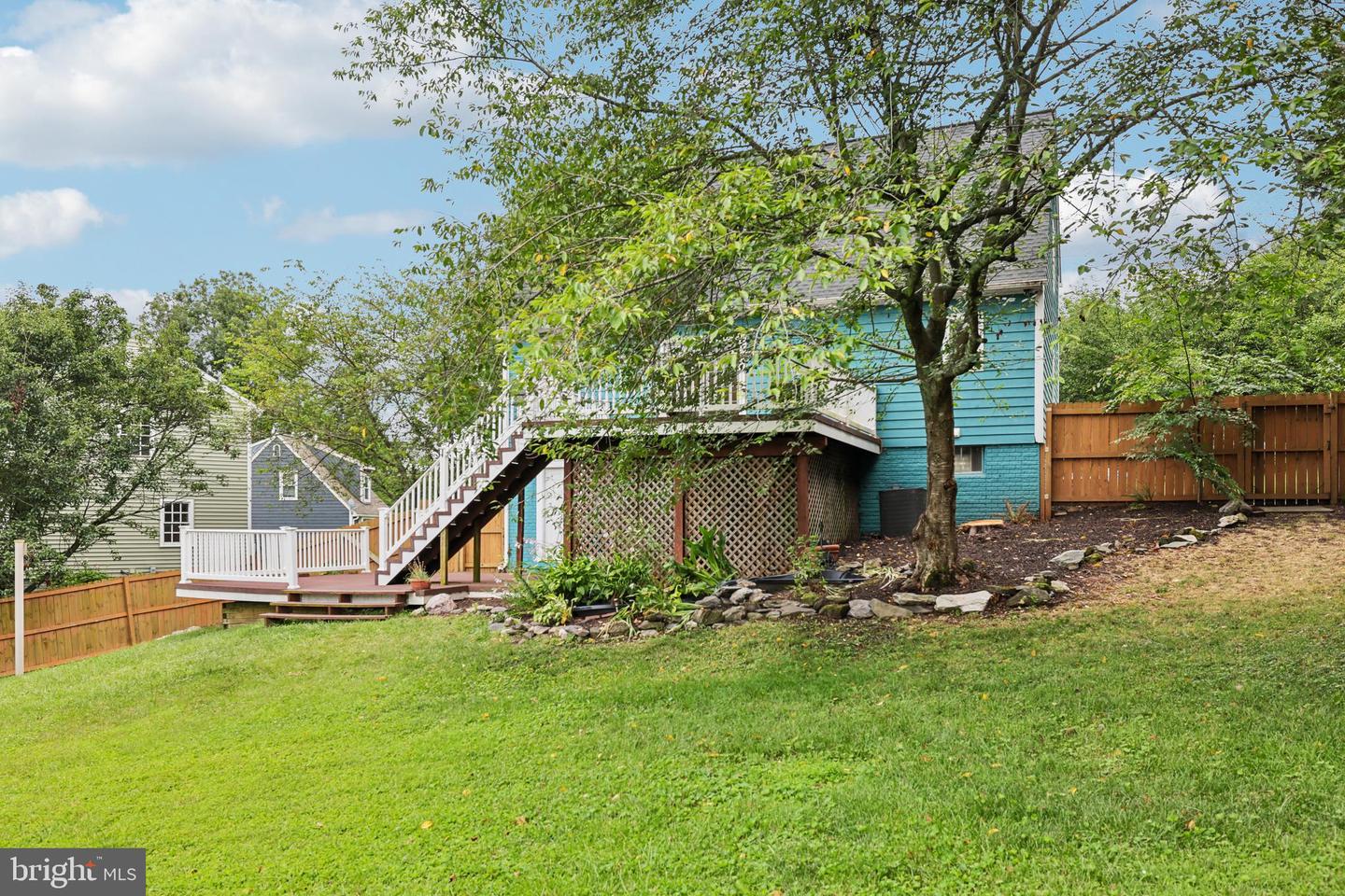 6650 Lake Front Ct Property Photo 46