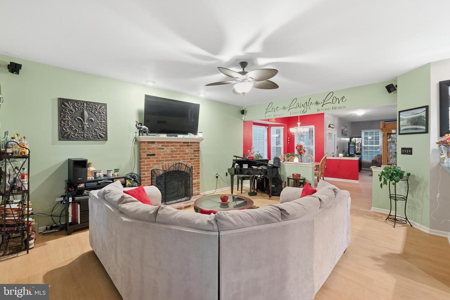 9409 Bridgewater Ct W Property Photo 1