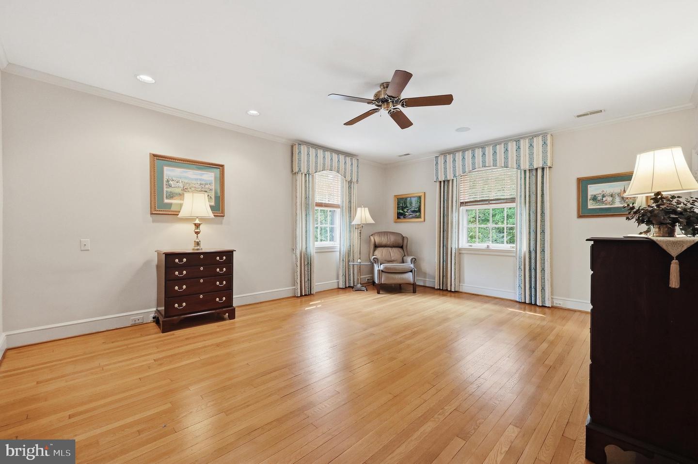 310 Upper College Ter Property Photo 37