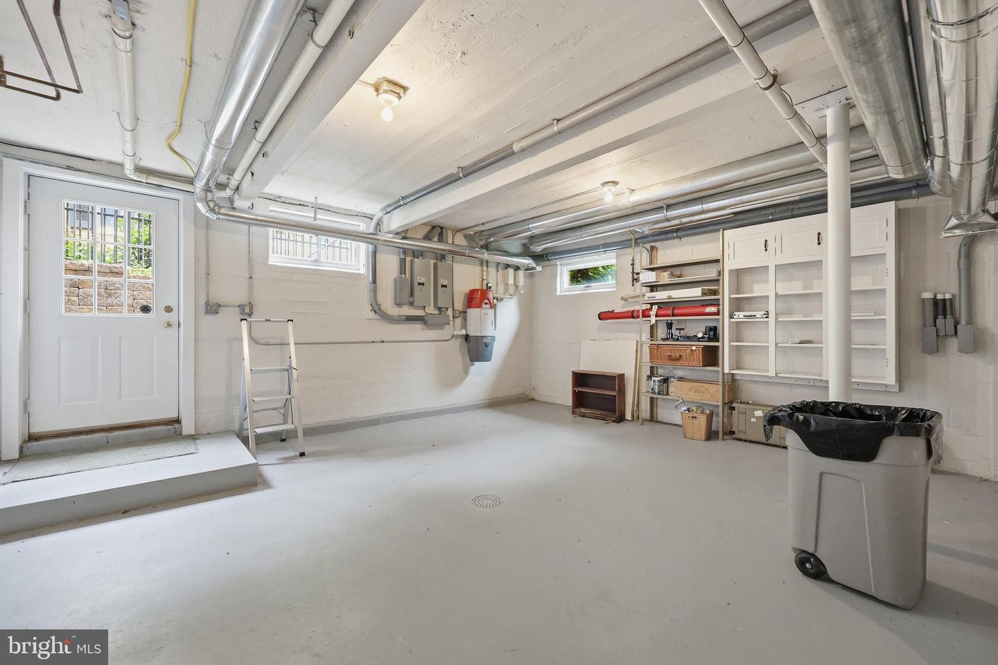310 Upper College Ter Property Photo 60