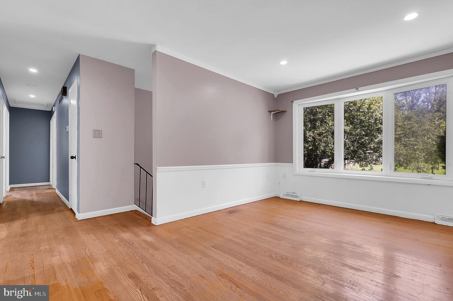 6621 Willis Ln Property Photo 4