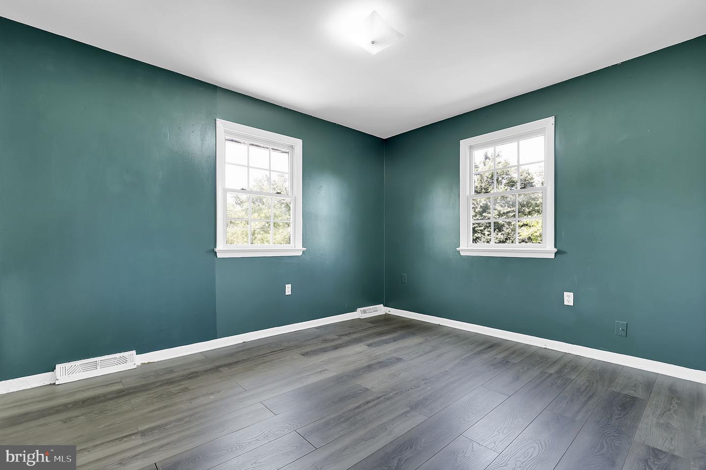 6621 Willis Ln Property Photo 13