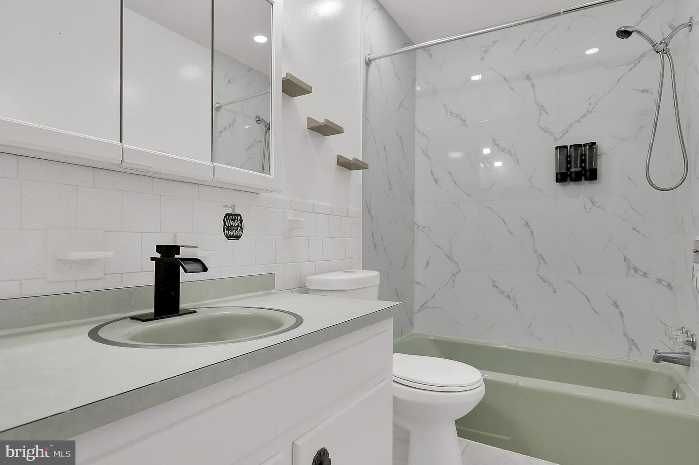 6621 Willis Ln Property Photo 14