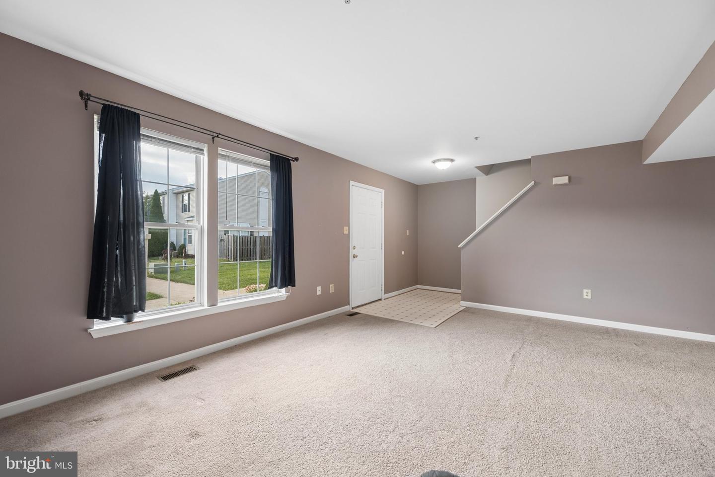108 Stull Ct Property Photo 5