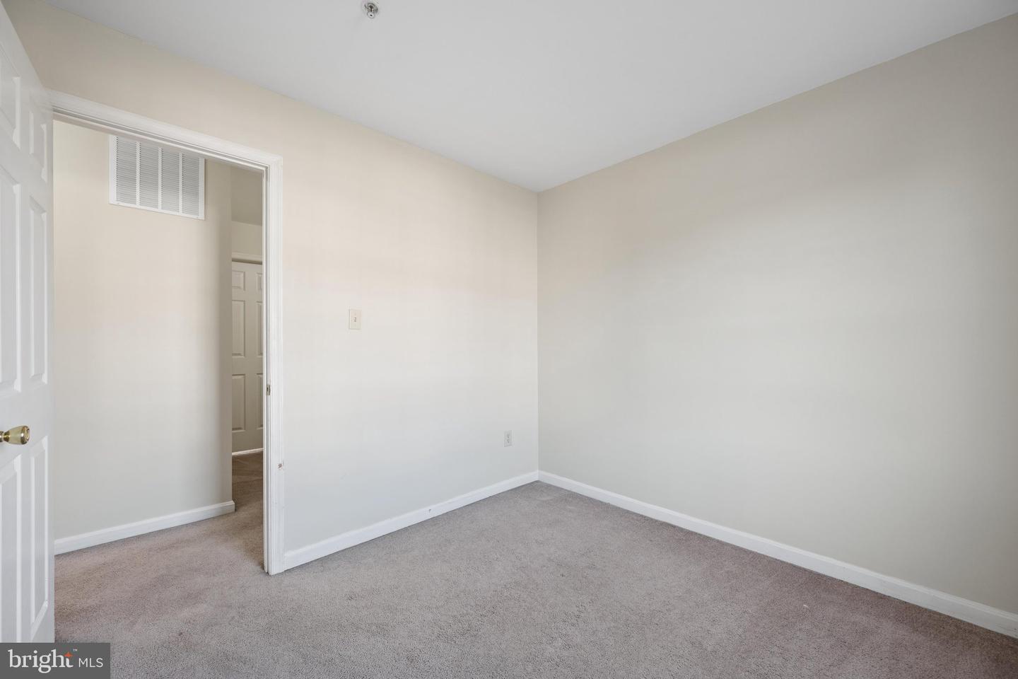 108 Stull Ct Property Photo 27