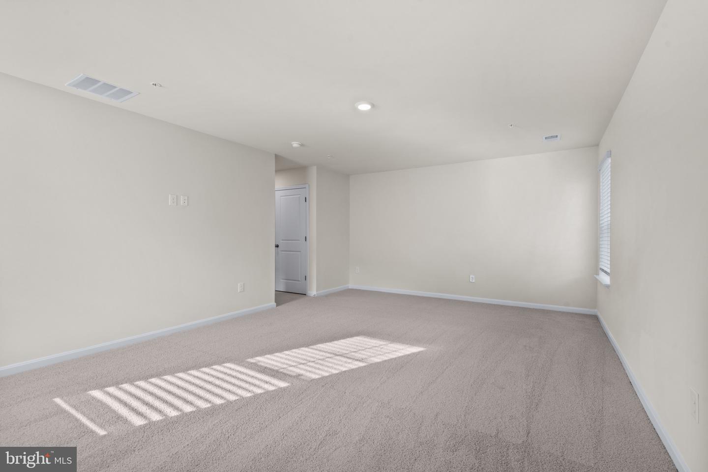 1520 Ripplecreek Dr Property Photo 27
