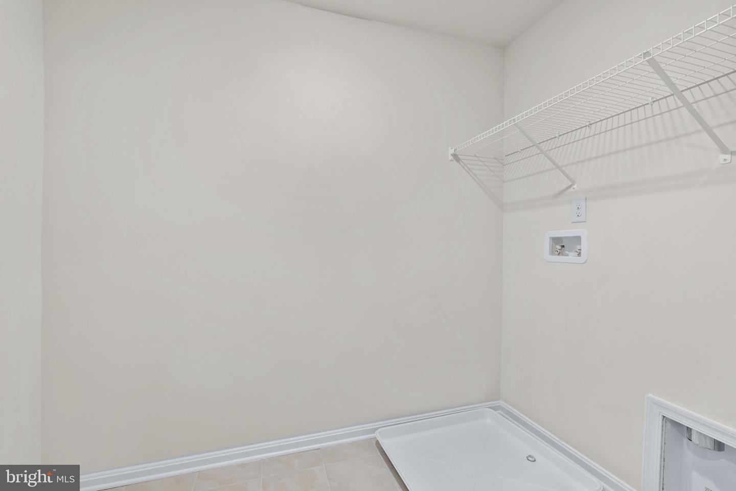 1520 Ripplecreek Dr Property Photo 30