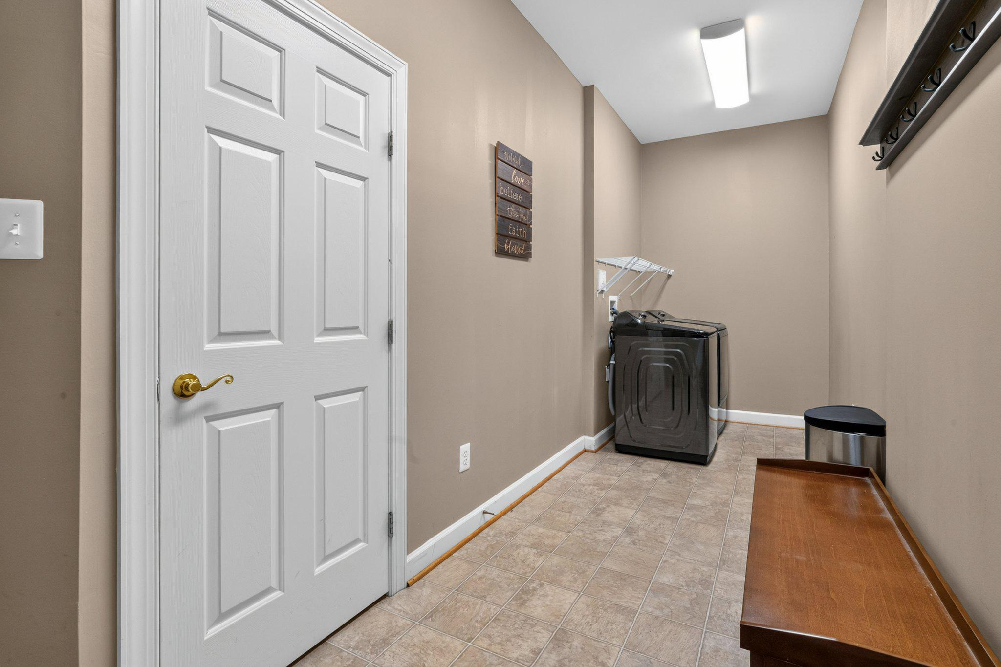9202 Charterhouse Rd Property Photo 22