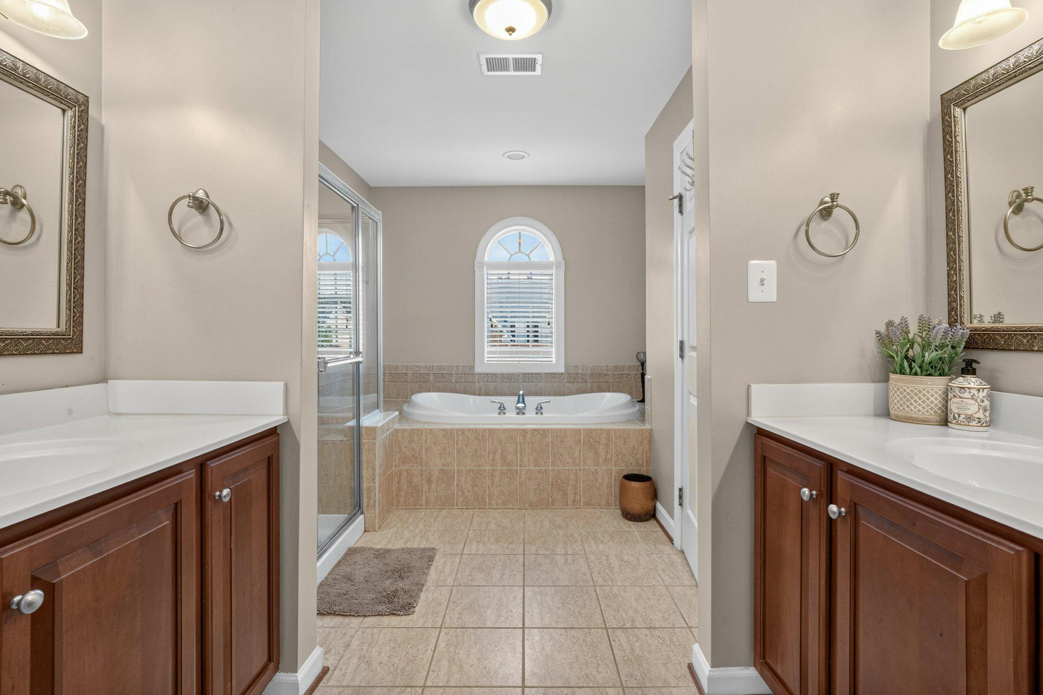 9202 Charterhouse Rd Property Photo 30