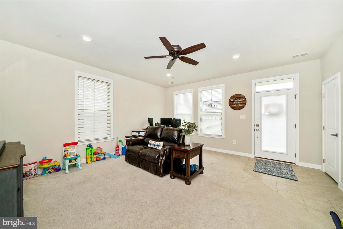 4730 Black Eyed Susan Mews Property Photo 5