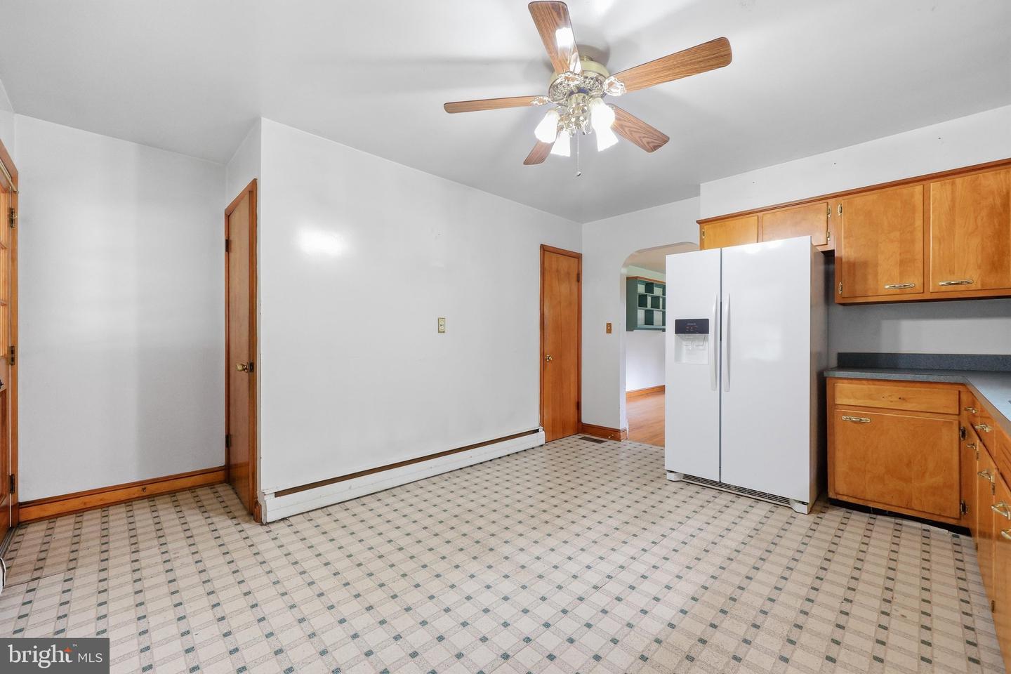 11703 Fingerboard Rd Property Photo 12