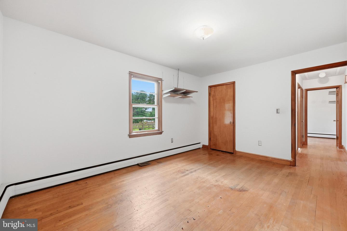 11703 Fingerboard Rd Property Photo 16