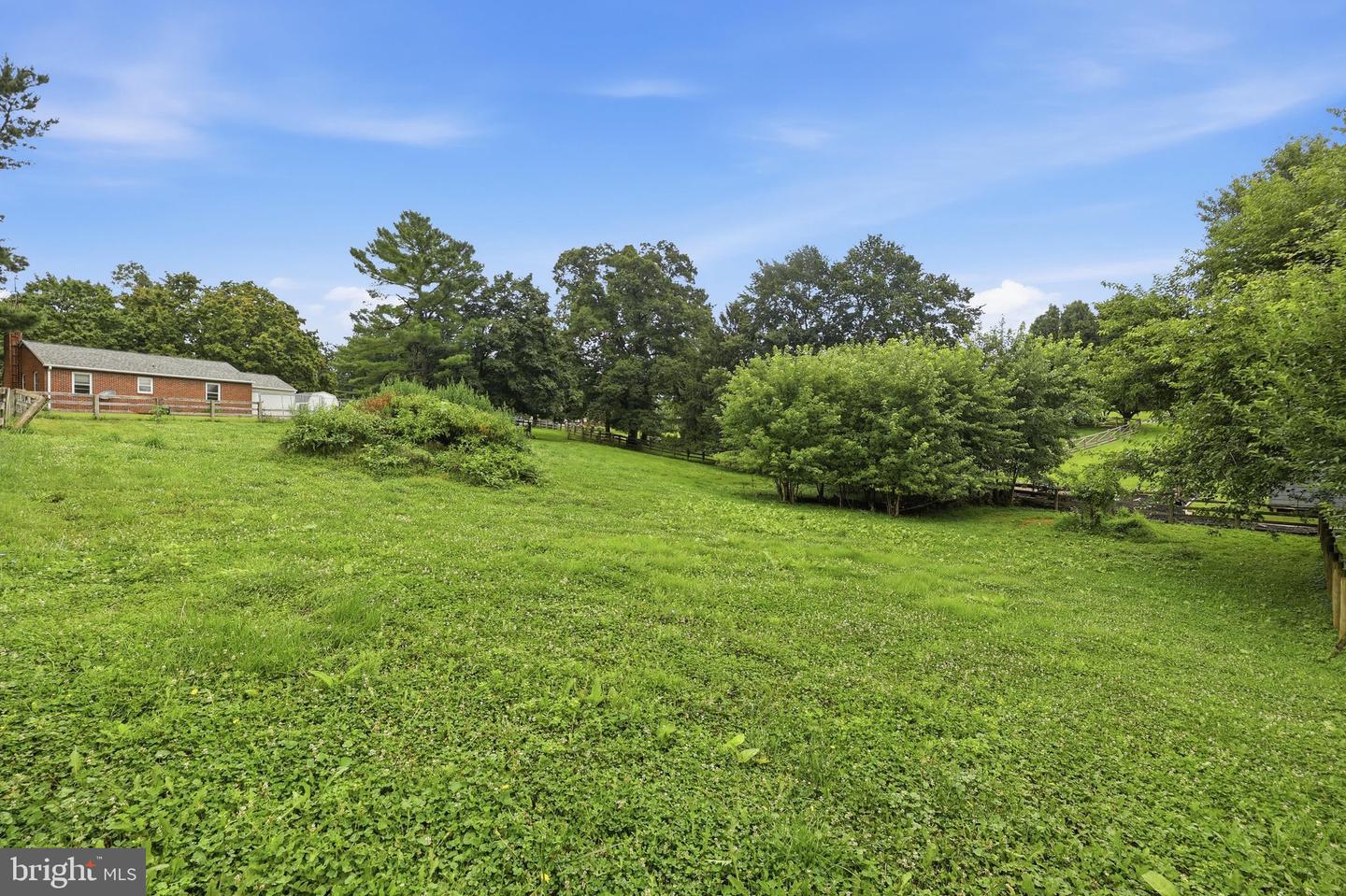 11703 Fingerboard Rd Property Photo 32