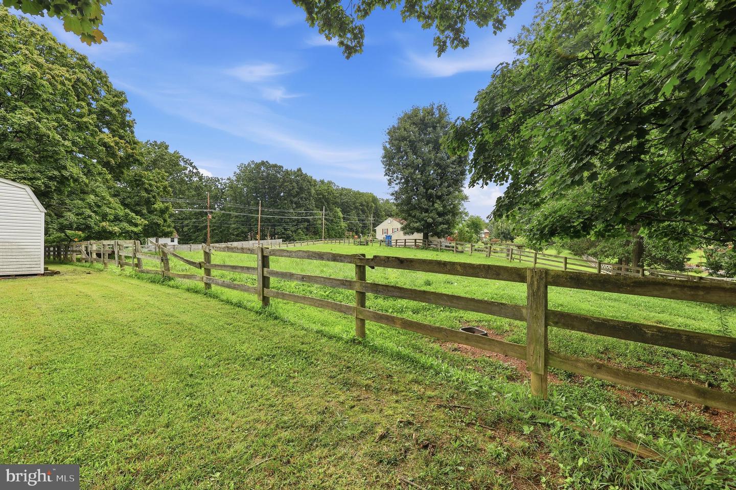 11703 Fingerboard Rd Property Photo 33